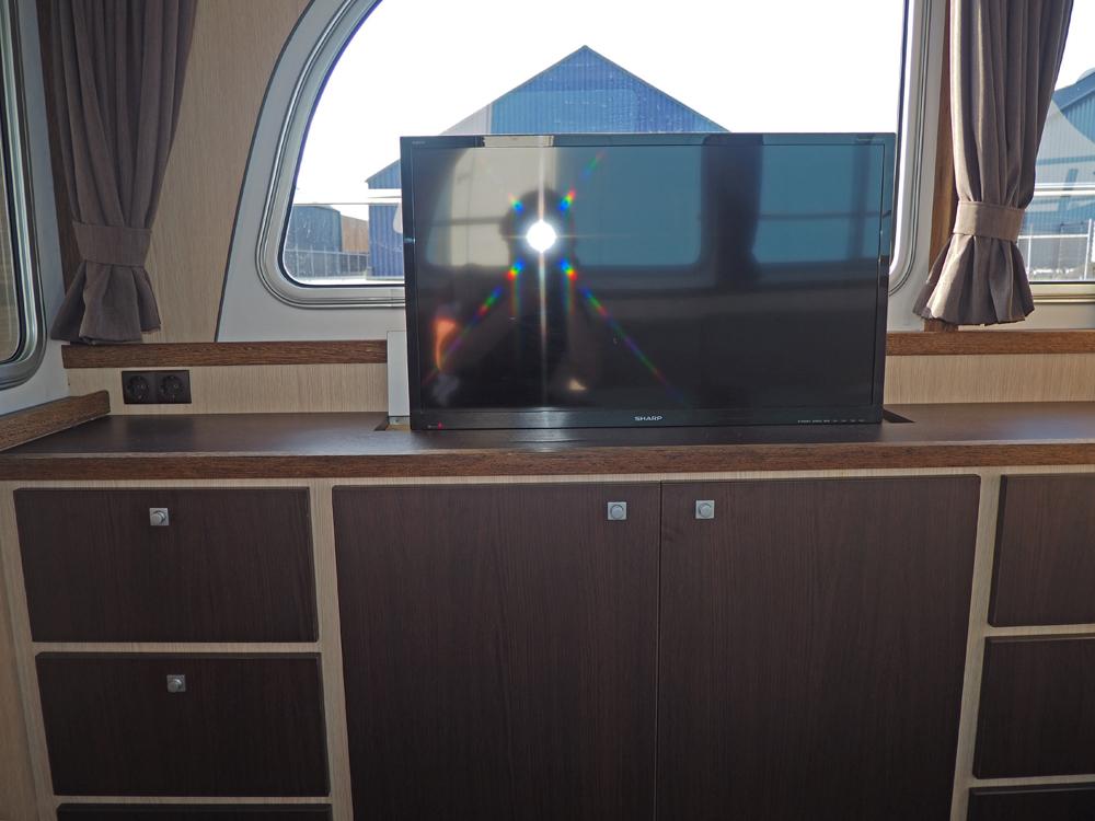 Wheelhouse, Accommodation